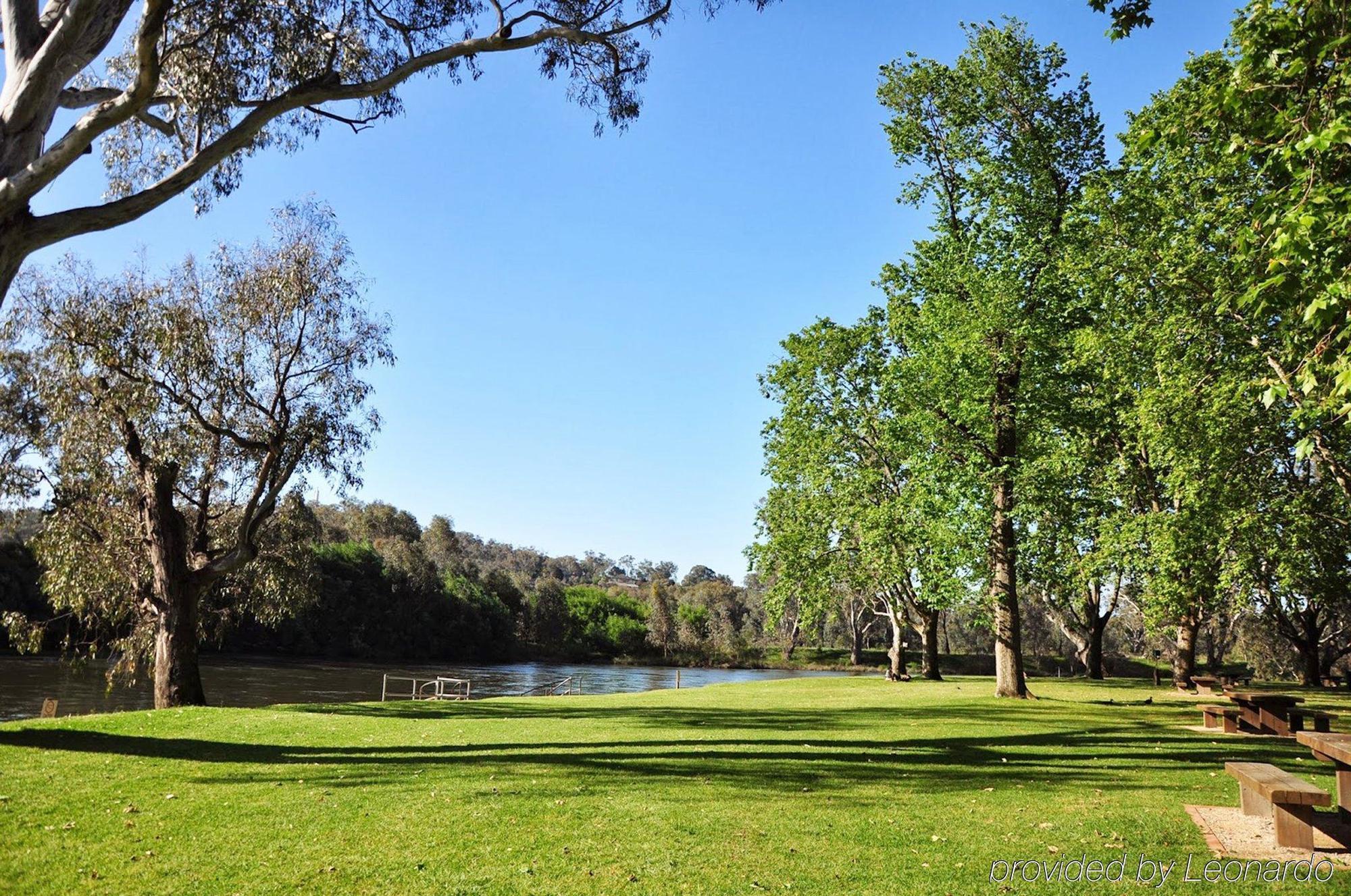 Albury Paddlesteamer Motel Екстериор снимка